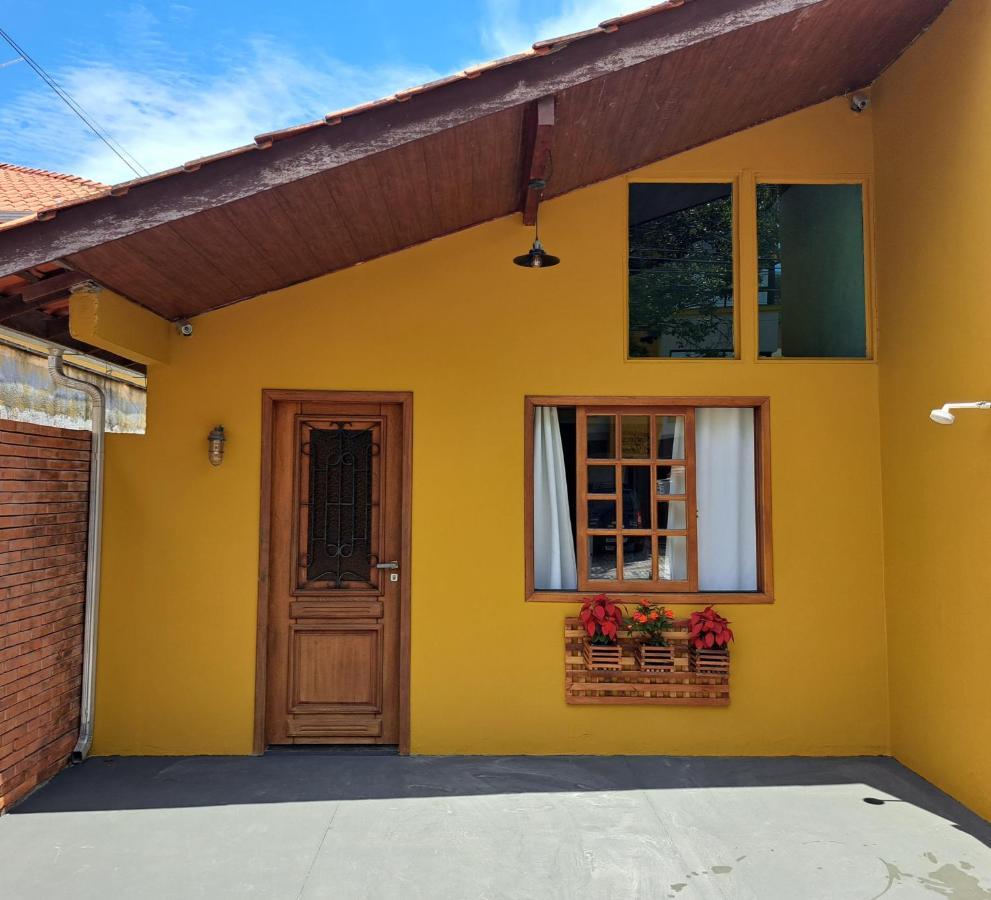 Casa 2 Quartos Бомбиняс Екстериор снимка
