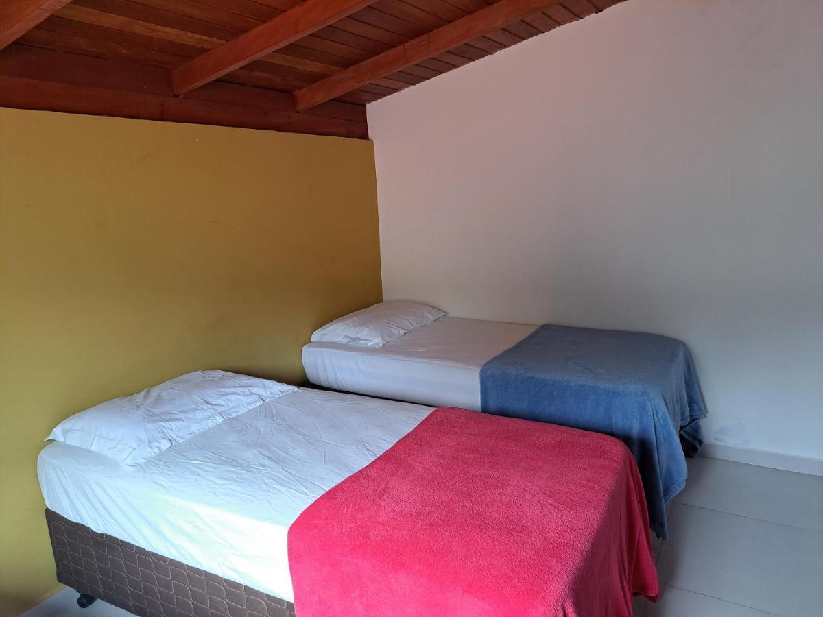 Casa 2 Quartos Бомбиняс Екстериор снимка
